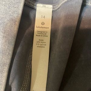 Full length lulemon size 14